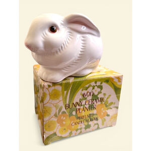 Vintage Avon White Bunny Planter w Sealed Candle & Box – Spring Decor 🐇